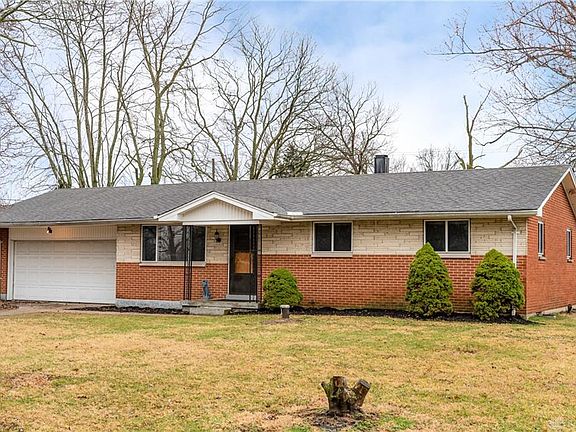 4th image of 3025 Bell Dr