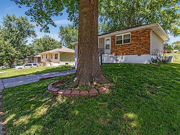 2nd image of 1613 N Ponca Dr