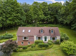 462 Peekskill Hollow Rd, Putnam Valley, NY 10579