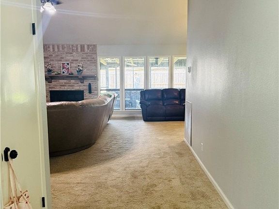 3rd image of 415 Navajo Dr