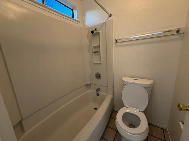 4015 Deer Hill Dr — Photo 8