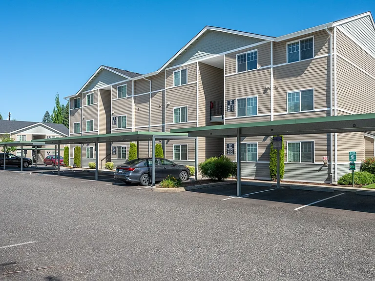 Avenue 66 | Exterior