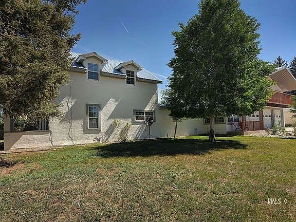 3rd image of 215 S 5th St