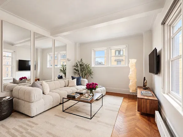 33 5th Ave APT 11D, Manhattan, NY 10003