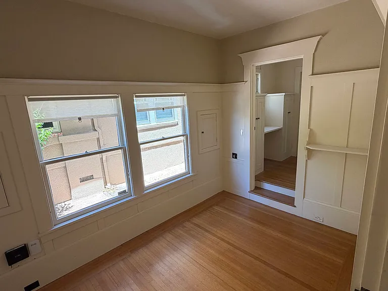4360 Everett Ave #C — Photo 7
