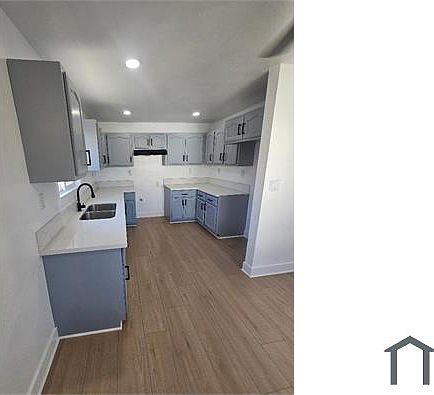 1st image of 219 1/2 W 105th St