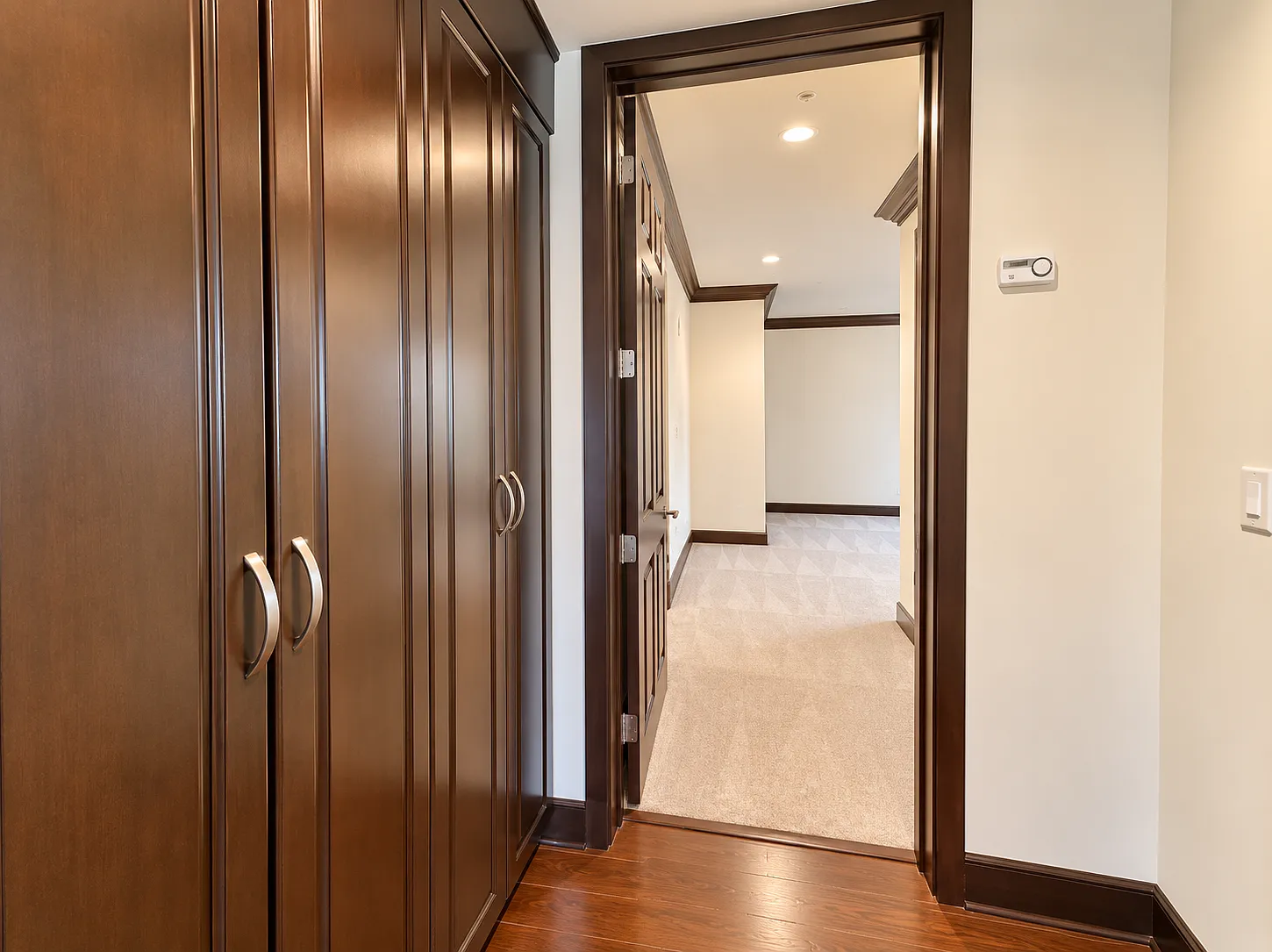 2 bed, 2.5 bath, 1600 sqft, $5,295 — Photo 3