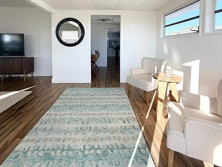 482 Outer Dr — Photo 18