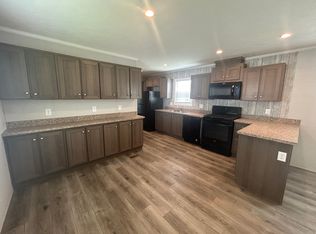 298 Wyoming St #298, Belleville, MI 48111