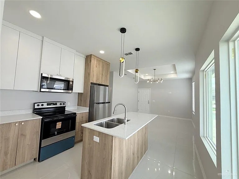 4225 Heron Ave #14 — Photo 5