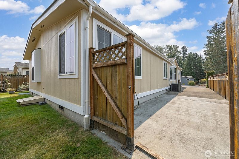 3rd image of 3802 James Street #39