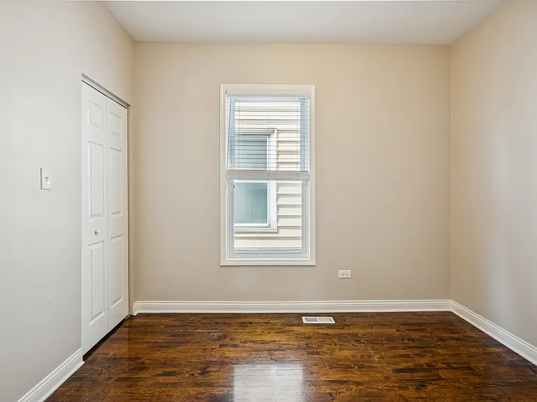 4237 W School St #1 — Photo 11