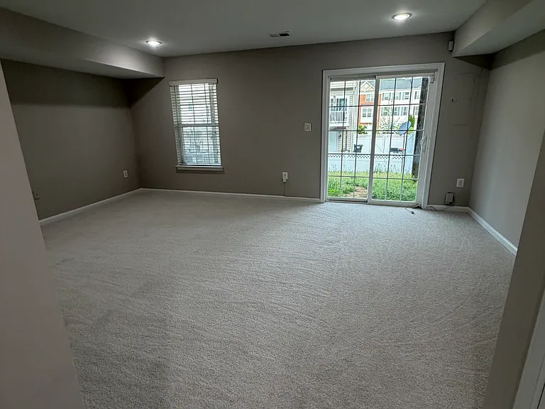 128 Hidden Brook Dr — Photo 5