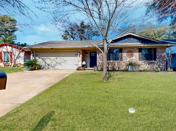 2707 Shawn Dr, Denison, TX 75020