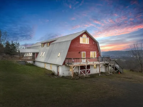 445 Holmesville Hill Rd, South New Berlin, NY 13843