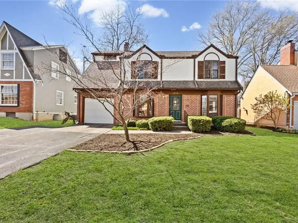 7436 Harrison St, Kansas City, MO 64131