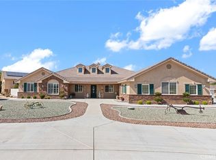 14260 Chinook Rd, Apple Valley, CA 92307
