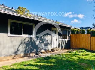 422 NE 160th Ave, Portland, OR 97230