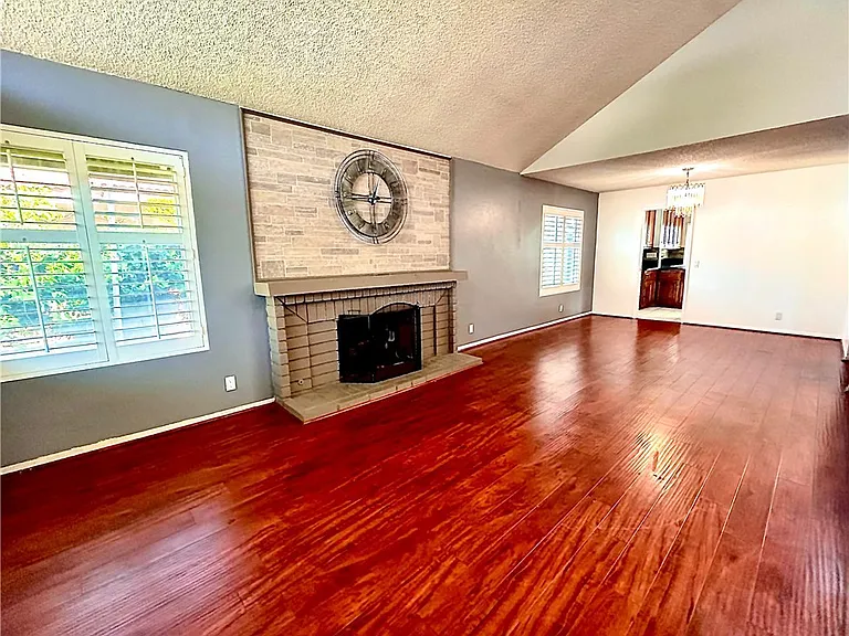 10 Bluff Point Cir — Photo 10