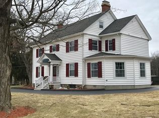 835 School St, Webster, MA 01570