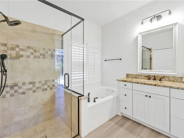 8924 Ventura Way — Photo 18