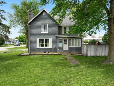 100 N Tamarack St, Laotto, IN, 46763
