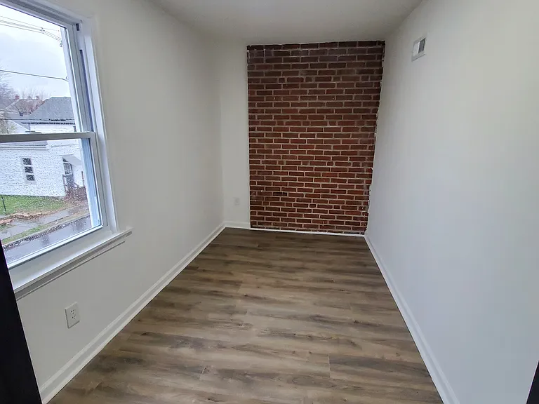 404 N Charlotte St #3 — Photo 7