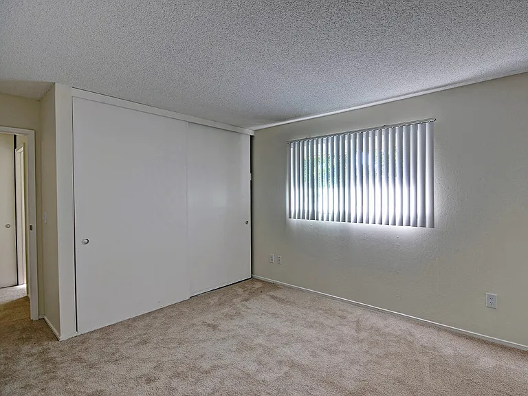 Wyndover Apartment Homes — Photo 9