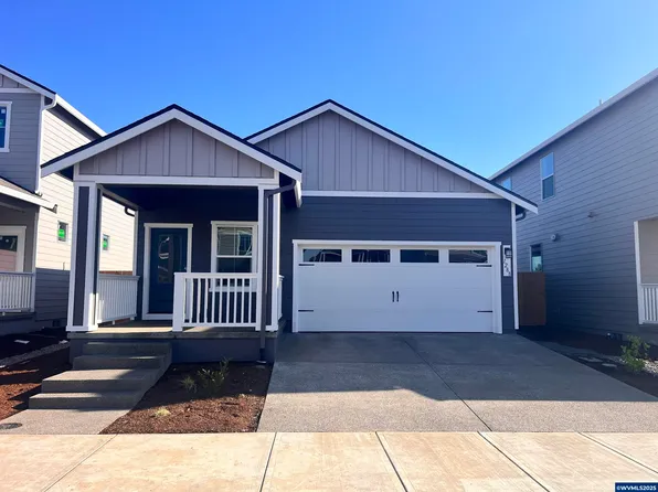 1288 Parkside Ave, Woodburn, OR 97071