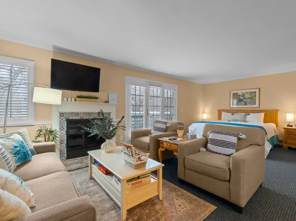 313 Old Pond Lane #313, Norwich, CT 06360