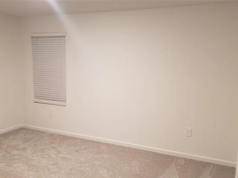 3910 Amers Loop — Photo 38