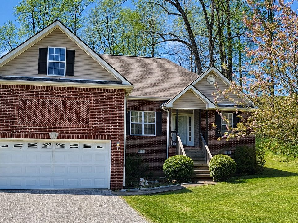 1st image of 124 Pheasant Hollow Rd