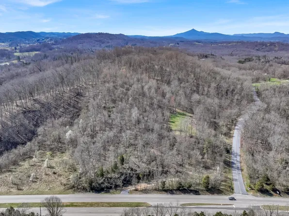 1116 Moreland Dr, Kingsport, TN 37664
