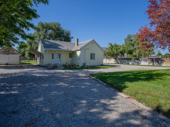 8686 S Temple Dr, West Jordan, UT 84088