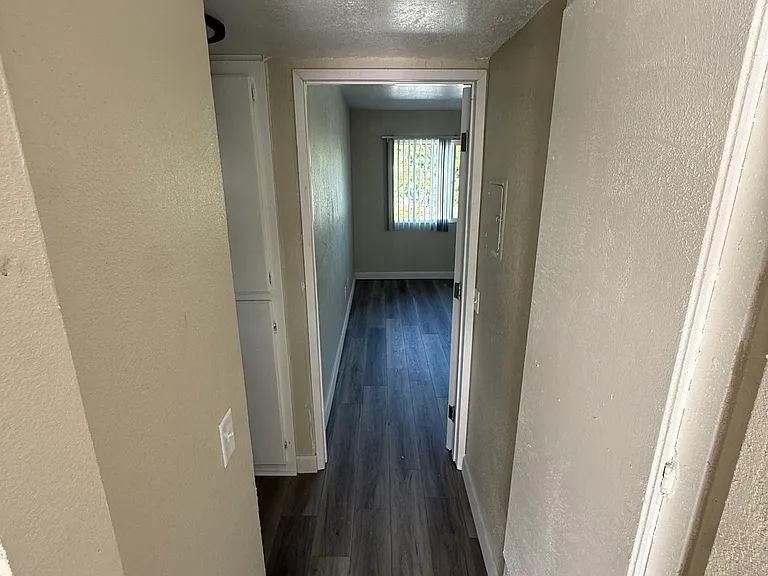 804-850 E Main St #818 — Photo 9