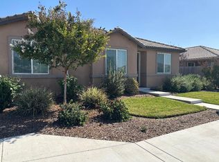 3310 Manchester St, Tulare, CA 93274