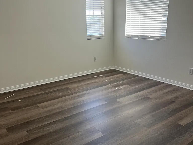 2264 Shanna Carle Dr — Photo 9