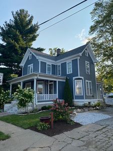 106 S Elm St, Washington, IL, 61571