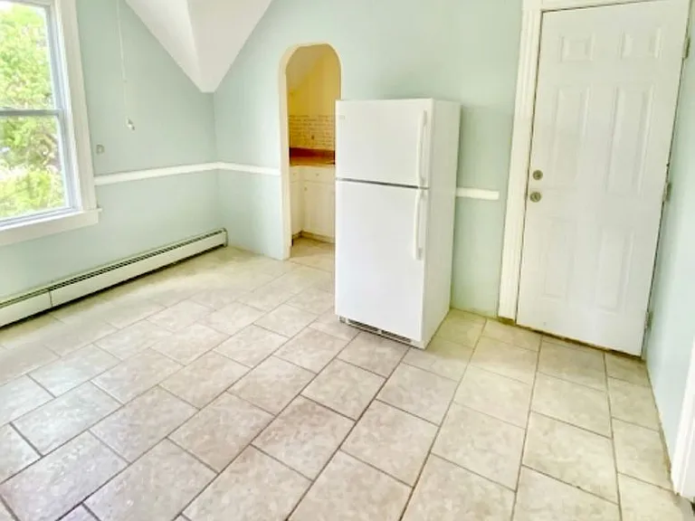 84 Harold Street — Photo 4