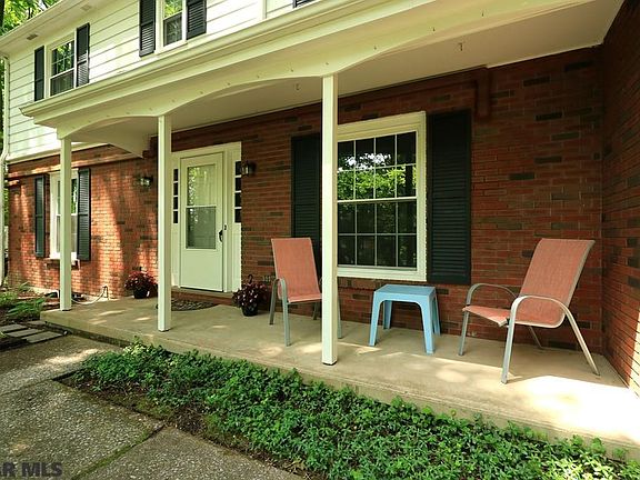 2nd image of 1651 Dogwood Cir
