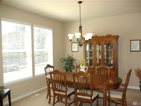 3rd image of 2612 12th Way SE
