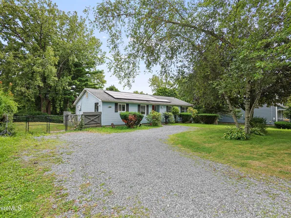 188 North St, Dalton, MA 01226