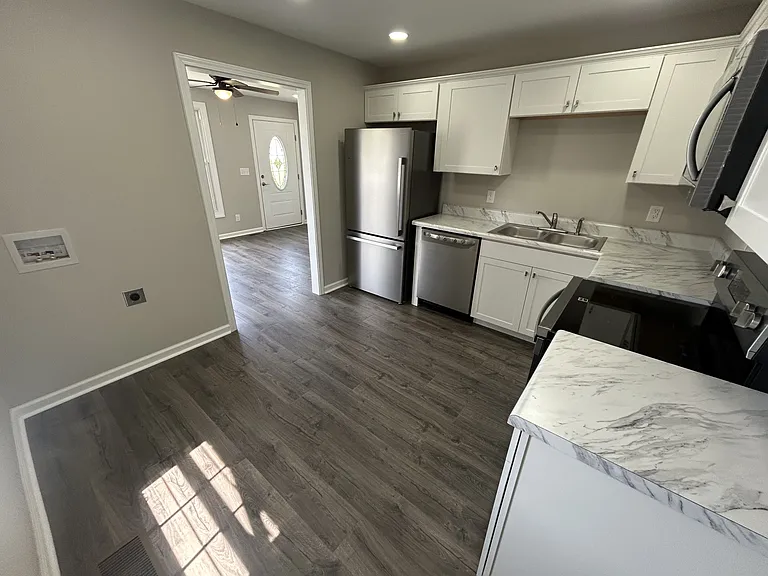 113 Scenic View Rd — Photo 3