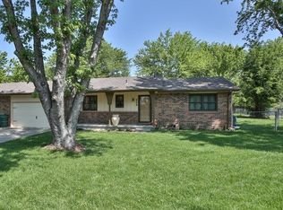 628 W 3rd St, Andover, KS 67002