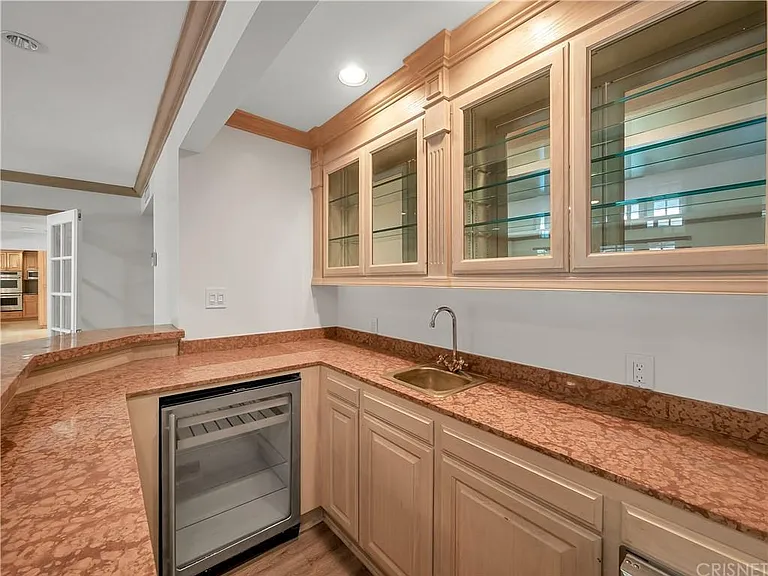 16545 Park Lane Cir — Photo 25