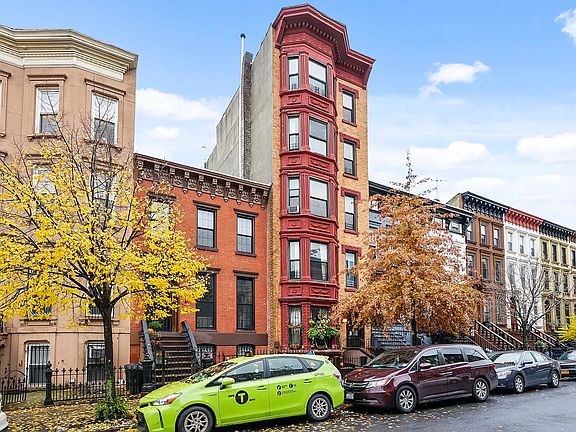 4th image of 32 Herkimer St APT 4