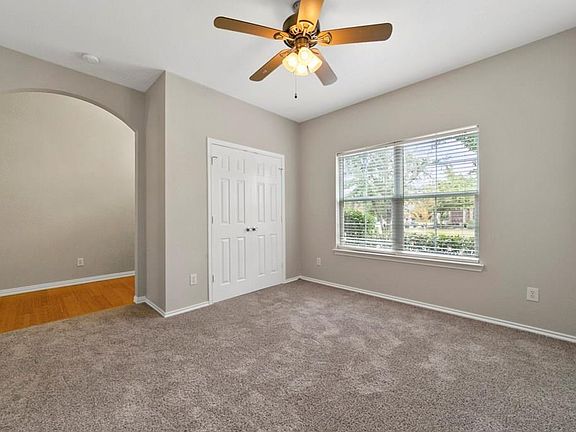 5th image of 2000 Shannon Dr