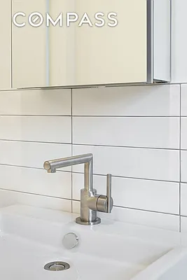 Rented by Compass | media 27