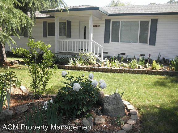 2nd image of 18339 Lake Forest Dr
