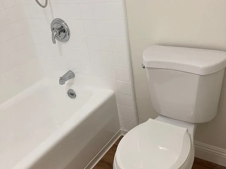 130 W Mountain St — Photo 17
